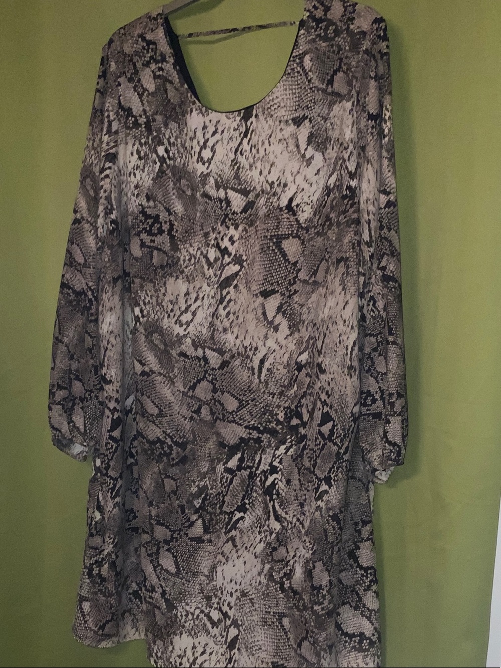 Dex Snake Print Long Sleeve Women’s Dress - Picture 2 of 8